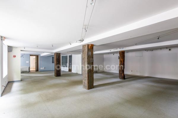 Honfleur centre ville - Local commercial ou bureau à vendre - 166 m2 - Plain pied -