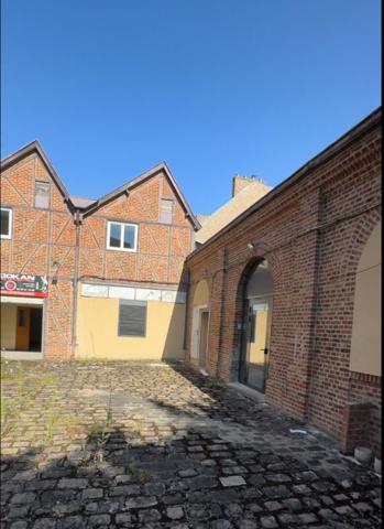 Ideal investisseur!  Immeuble de rapport au coeur du centre-ville Amiens  1200m2 sur une parcelle de 938m2