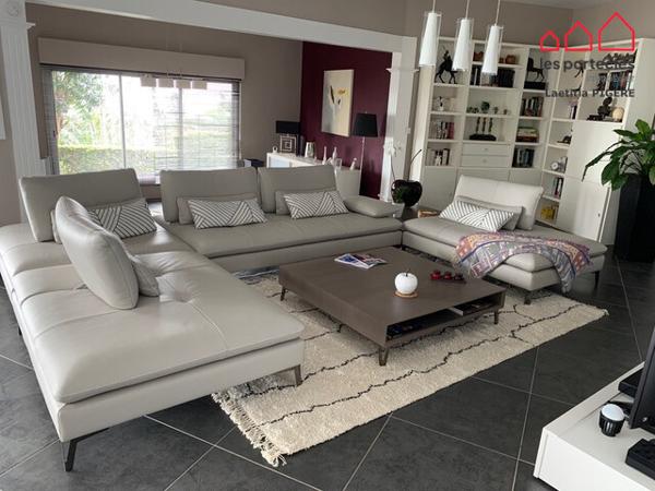 Villa de standing - 6 pièces 240m² - Vue mer imprenable