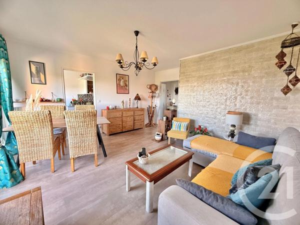 Appartement F3 à vendre  3 pièces - 71,60 m 2   TREMBLAY EN FRANCE  - 93