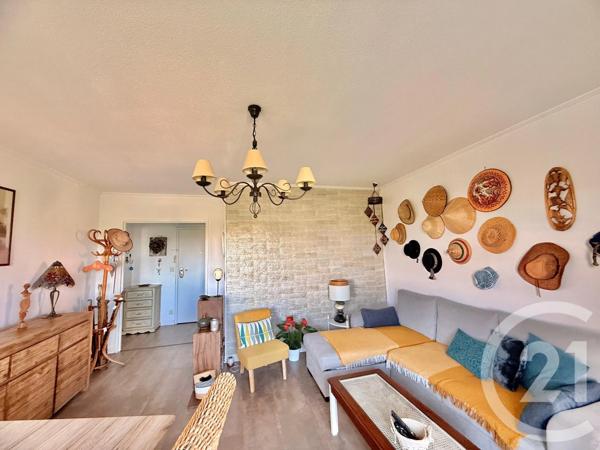 Appartement F3 à vendre  3 pièces - 71,60 m 2   TREMBLAY EN FRANCE  - 93