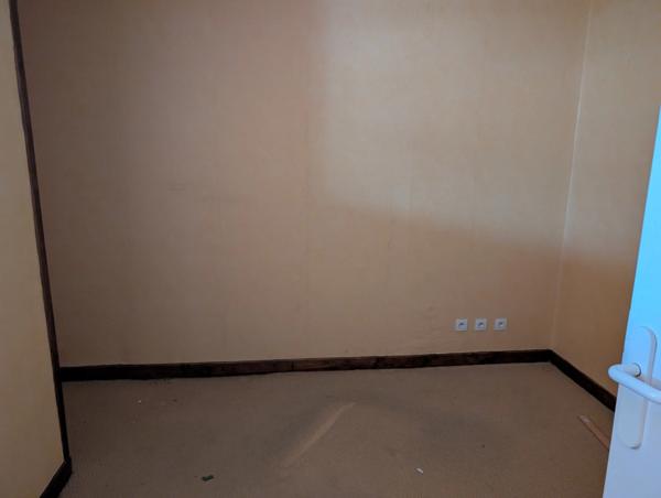 Local/bureau à vendre TARBES (65)