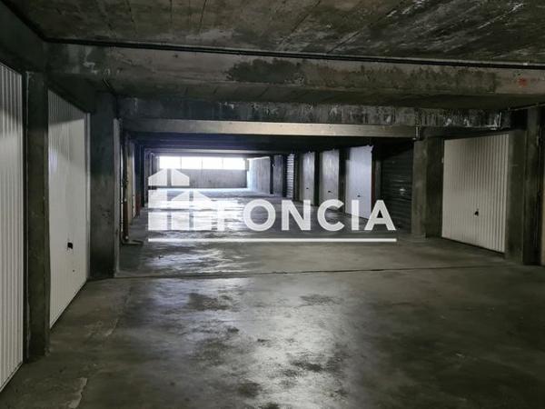 Location Parking - 21 RUE DUPLOYE Grenoble 38100