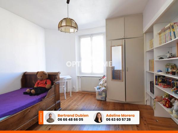 EXCLUSIVITE / Belle maison de ville avec terrasse, jardin, garage et cave / 63160 Billom