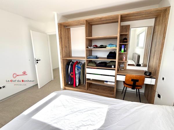 Maison
                                                                                                                                                                                                                                                                                                                        5 pièce(s)                                                                                                                                                                                                          4 chambre(s)                                                                                                                                                                                                          150  m²