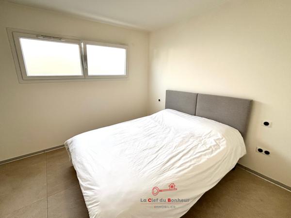 Maison
                                                                                                                                                                                                                                                                                                                        5 pièce(s)                                                                                                                                                                                                          4 chambre(s)                                                                                                                                                                                                          150  m²