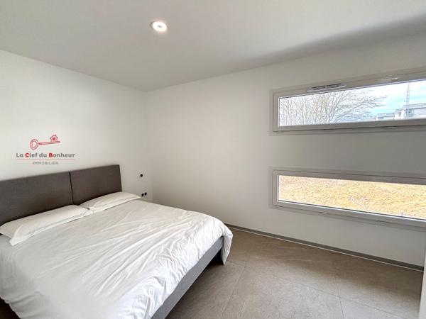 Maison
                                                                                                                                                                                                                                                                                                                        5 pièce(s)                                                                                                                                                                                                          4 chambre(s)                                                                                                                                                                                                          150  m²