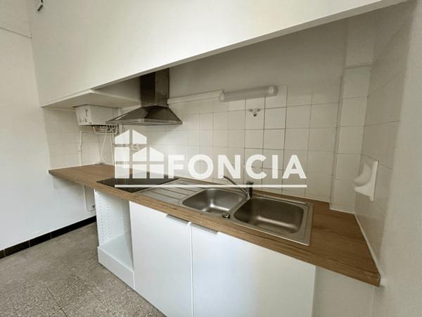 Location Appartement 3 pièces 70 m² - 8 RUE DE SEVILLE Carcassonne 11000