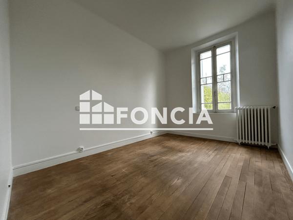 Location Appartement 3 pièces 70 m² - 8 RUE DE SEVILLE Carcassonne 11000
