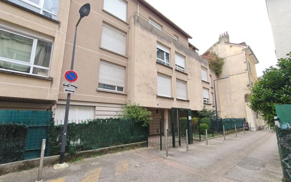 Appartement à vendre    1 pièce • 18,63 m2 Grenoble