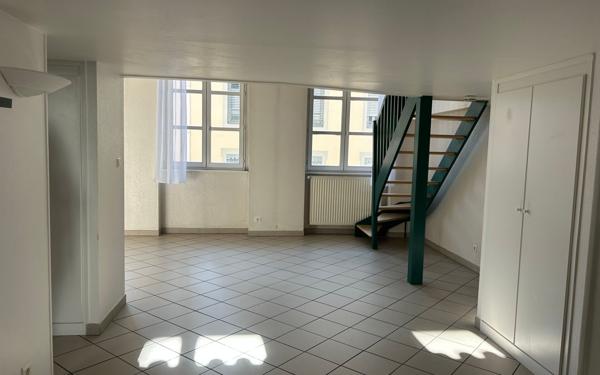 Appartement à vendre    2 pièces • 53,10 m2 Lyon 6