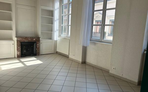 Appartement à vendre    2 pièces • 53,10 m2 Lyon 6