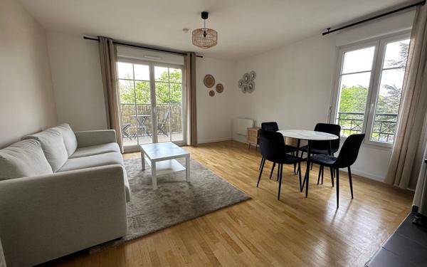 Appartement à louer    2 pièces •  Le Plessis-Robinson