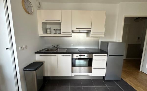 Appartement à louer    2 pièces •  Le Plessis-Robinson