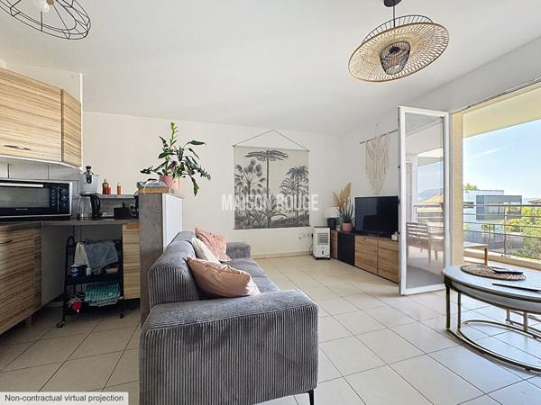 Appartement 3 pièces avec terrasse Puget Sur Argens .