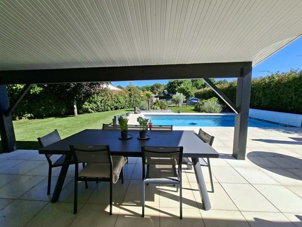 Maison 480 000 € Saint-Jean-d'Illac 5 p 120 m² DPE C