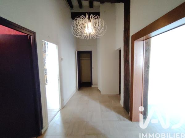 Location appartement 3 pièces 76 m² Chartres