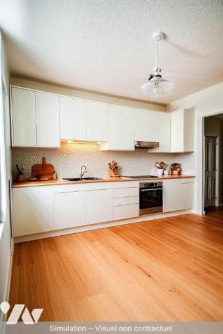 À vendre, un bel appartement traversant de 88,69 m² situé au deuxième et dernier étage d'une co...