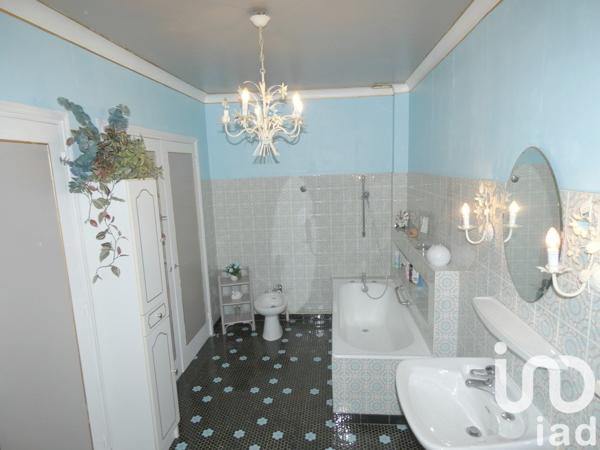 Maison 6 pièces de 310 m² à Tarbes (65000)