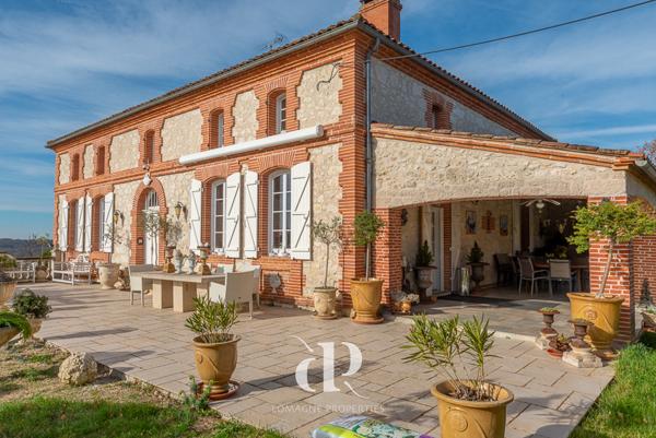 Cazes-Mondenard (82110) Charmante Maison de Maître avec 14 hectares