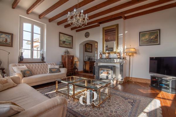 Cazes-Mondenard (82110) Charmante Maison de Maître avec 14 hectares