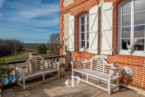 Cazes-Mondenard (82110) Charmante Maison de Maître avec 14 hectares
