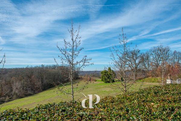 Cazes-Mondenard (82110) Charmante Maison de Maître avec 14 hectares