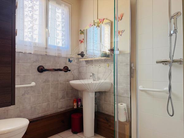 Maison 3 chambre(s) à vendre - Varennes-Vauzelles, Nièvre - 58