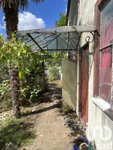 Maison à vendre 7 pièces 200 m² Sauzé-Vaussais