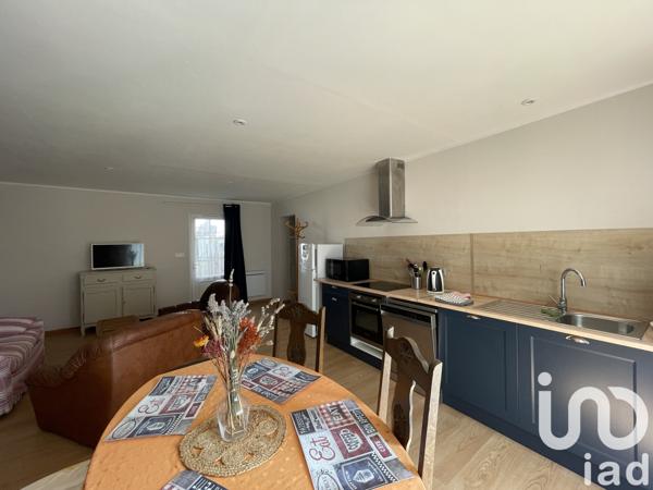 Maison à vendre 7 pièces 200 m² Sauzé-Vaussais