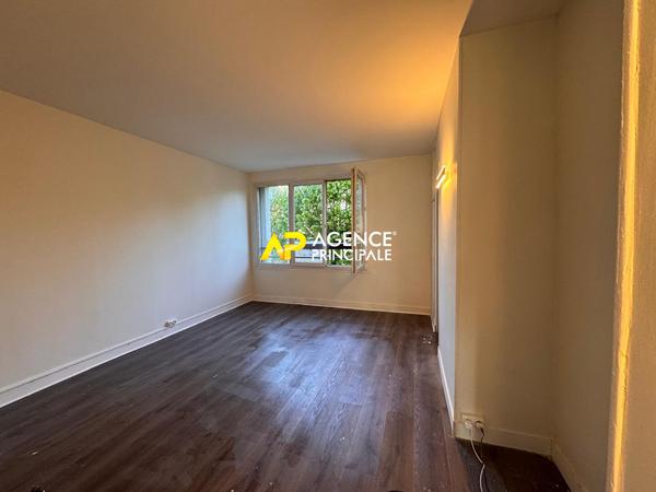 ARGENTEUIL _ Appartement 2 pièces Loyer 1 200 €/mois charges comprises **  - Référence  4487