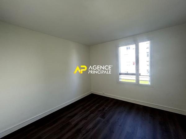 ARGENTEUIL _ Appartement 2 pièces Loyer 1 100 €/mois charges comprises **  - Référence  4487