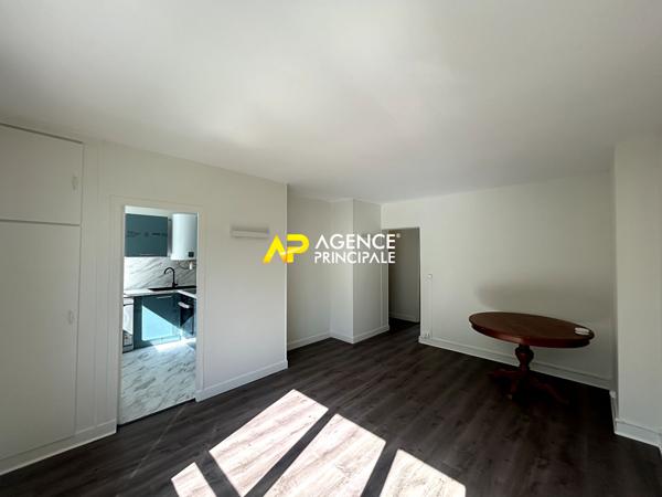 ARGENTEUIL _ Appartement 2 pièces Loyer 1 100 €/mois charges comprises **  - Référence  4487