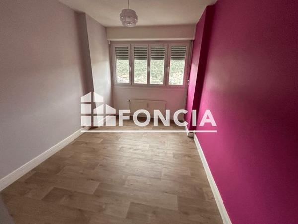 Location Appartement 4 pièces 74 m² - 25 QUAI F.MISTRAL Vienne 38200