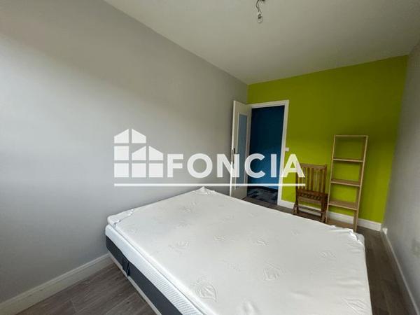 Location Appartement 4 pièces 74 m² - 25 QUAI F.MISTRAL Vienne 38200