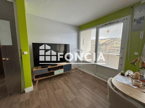 Location Appartement 4 pièces 74 m² - 25 QUAI F.MISTRAL Vienne 38200