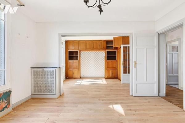 LA GARENNE COLOMBES - MARCHE DES VALLEES - COLLEGE ALBERT CAMUS - 2 PIECES. 48 m²