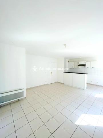 Vente Appartement 3 pièces 61 m2 à Savigny-le-Temple