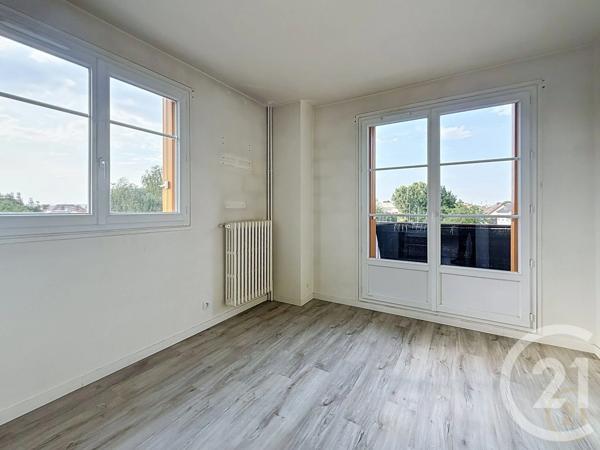 Appartement F3 à vendre  3 pièces - 54,21 m 2   BONDY  - 93