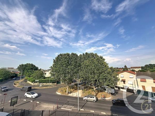 Appartement F3 à vendre  3 pièces - 54,21 m 2   BONDY  - 93