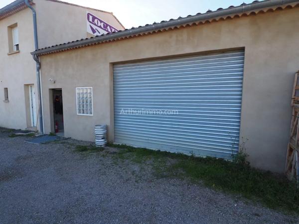 Location Local commercial 3 pièces 80 m2 à Sainte-Tulle
