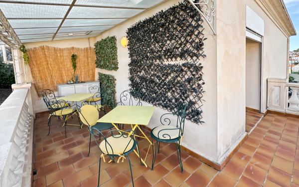 Maison à louer    5 pièces •  Antibes