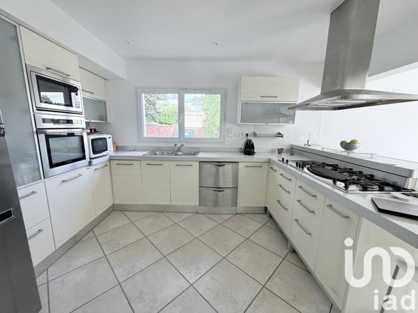 Maison à vendre 7 pièces 183 m² Soisy-sur-Seine