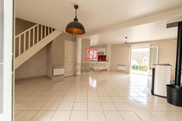 MAREUIL-LÈS-MEAUX  Maison récente 4 chambres avec jardin de 600 m²