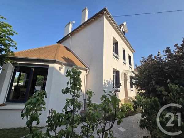 Maison à vendre  7 pièces - 183 m 2   PONTOISE  - 95