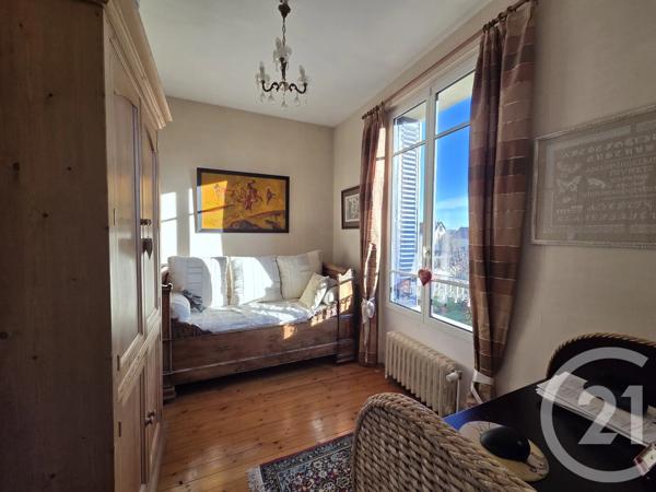 Maison à vendre  7 pièces - 183 m 2   PONTOISE  - 95