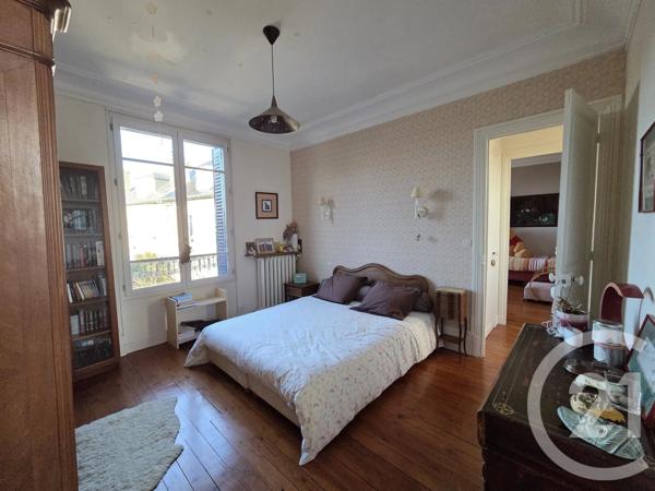 Maison à vendre  7 pièces - 183 m 2   PONTOISE  - 95