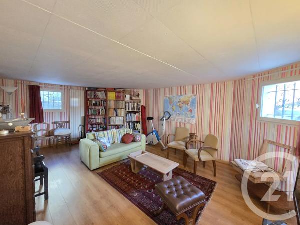 Maison à vendre  7 pièces - 183 m 2   PONTOISE  - 95