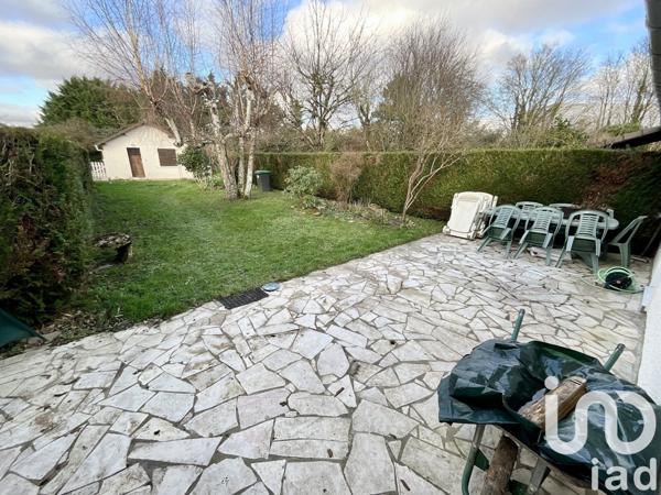Maison 6 pièces de 115 m² à Le Plessis-Pâté (91220)