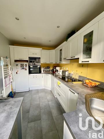 Maison 6 pièces de 115 m² à Le Plessis-Pâté (91220)